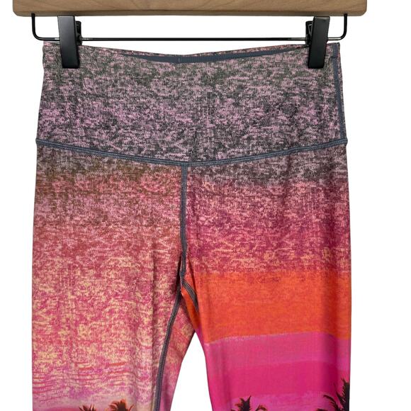 Victoria's Secret Sport VSX Knockout Tropical Sunset Beach Palm Tree Leggings - Picture 2 of 5